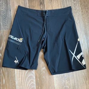BILLABONG board shorts